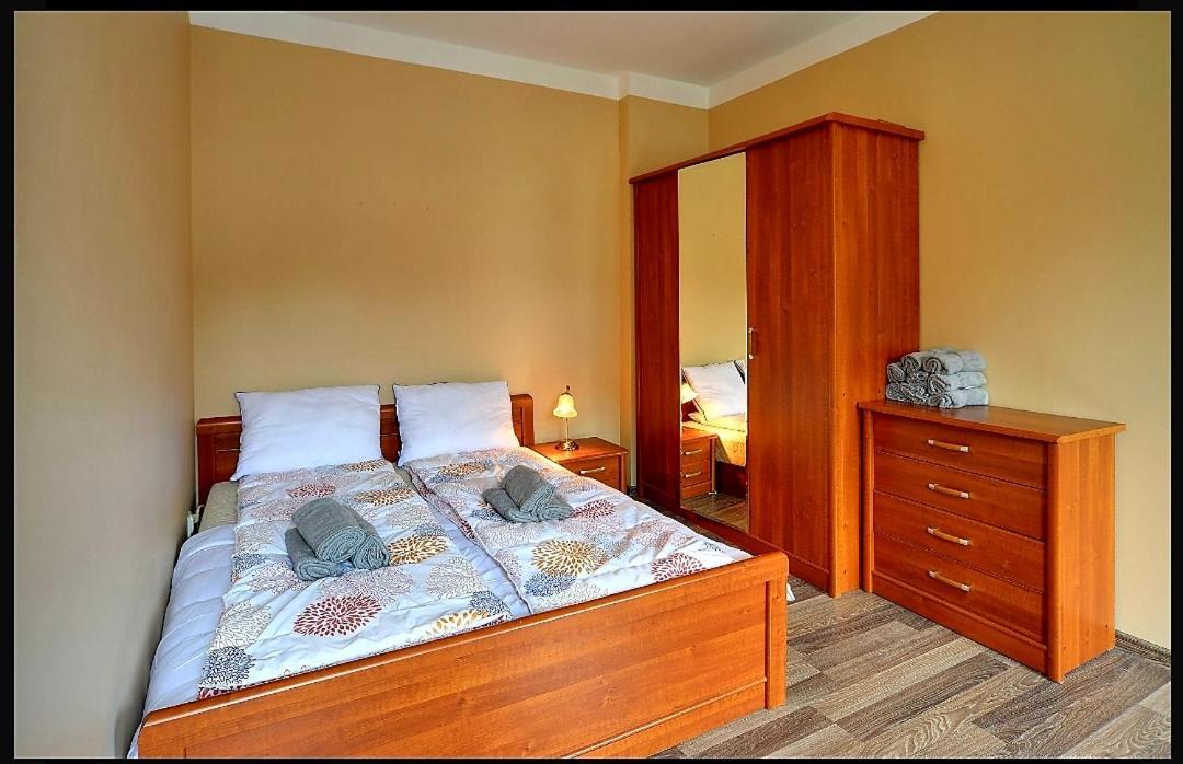 Apartament Partyzantow Apartment Szklarska Poreba Bagian luar foto