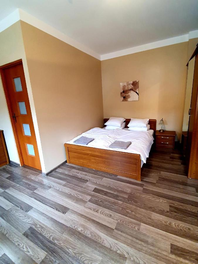 Apartament Partyzantow Apartment Szklarska Poreba Bagian luar foto